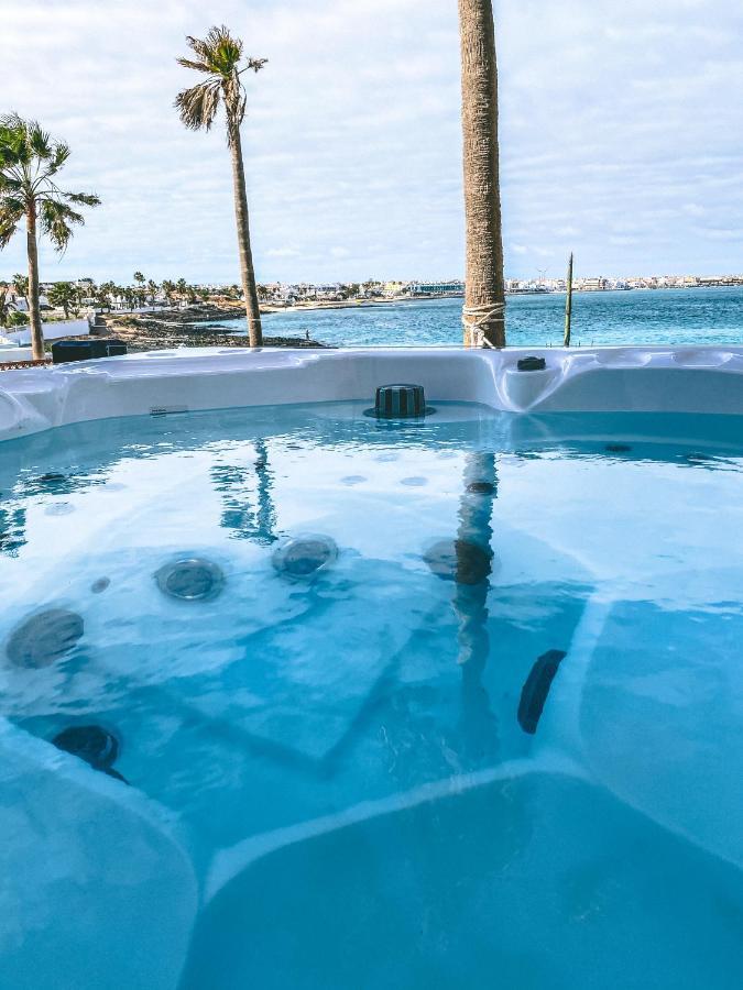 Villa Los Flamencos By Veaco- Beachfront & Pool Corralejo Exterior foto