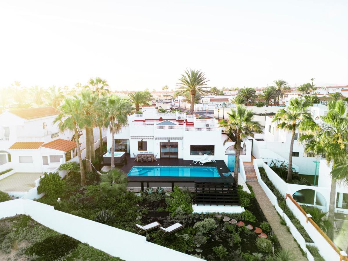 Villa Los Flamencos By Veaco- Beachfront & Pool Corralejo Exterior foto